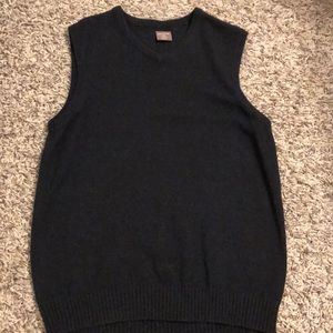 Sweater vest